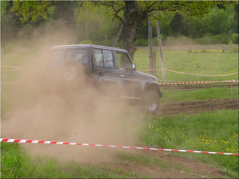 LR10 069.jpg