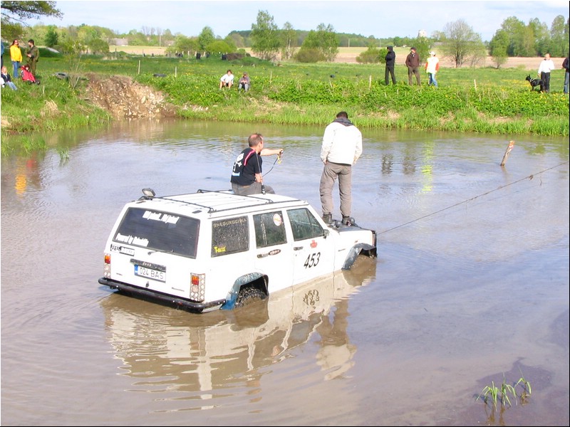 LR10 122.jpg